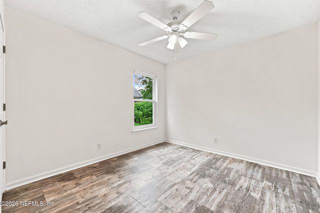 3042 FARRINGTON Street, Jacksonville, FL 32224