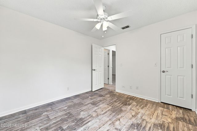 3042 FARRINGTON Street, Jacksonville, FL 32224