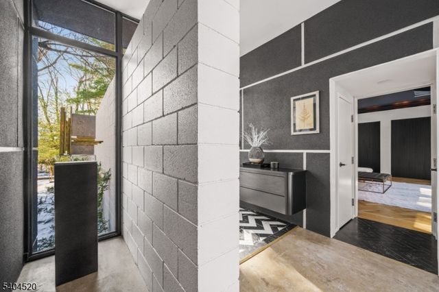 451 Mountain Ave, North Caldwell Boro, NJ 07006