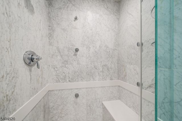 451 Mountain Ave, North Caldwell Boro, NJ 07006