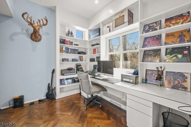 451 Mountain Ave, North Caldwell Boro, NJ 07006