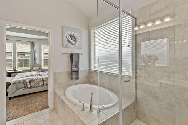 8735 Morris Woods Drive, Missouri City, TX 77459