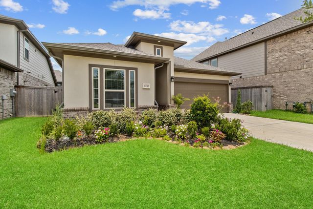 8735 Morris Woods Drive, Missouri City, TX 77459