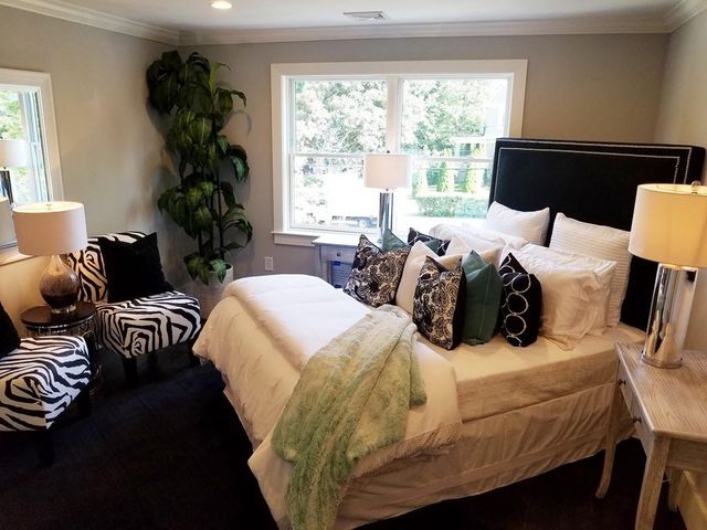 1525 Beacon St 3, Newton, MA 02468