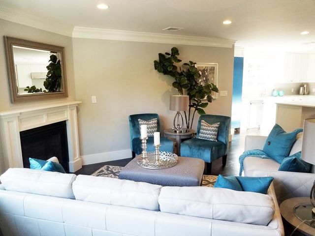 1525 Beacon St 3, Newton, MA 02468