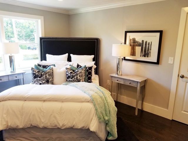 1525 Beacon St 3, Newton, MA 02468