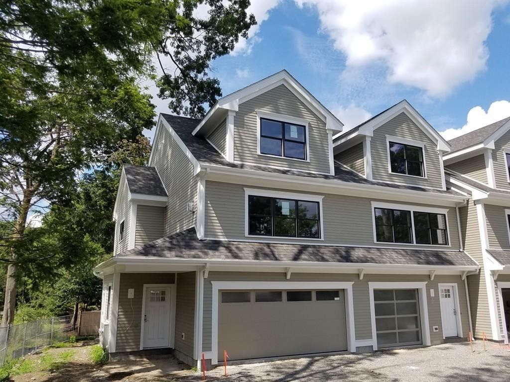 1525 Beacon St 3, Newton, MA 02468