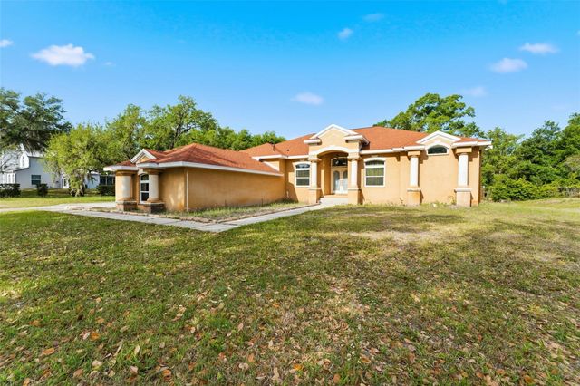 6343 COUNTRY CLUB ROAD, Wesley Chapel, FL 33544