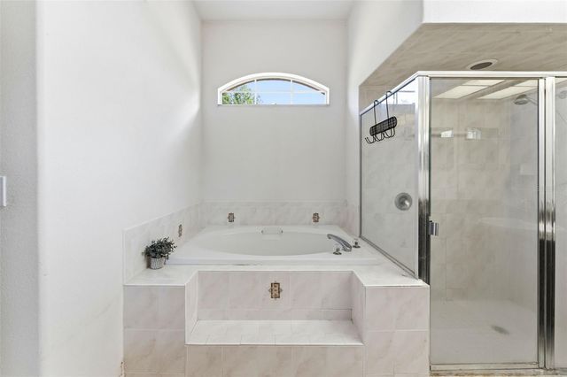 6343 COUNTRY CLUB ROAD, Wesley Chapel, FL 33544