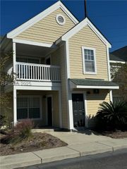 5 Old South Ct Apt B, Bluffton, SC 29910