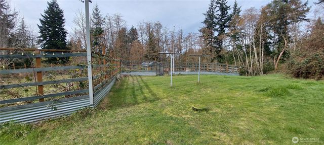 3794 Campbell Road, Clinton, WA 98236