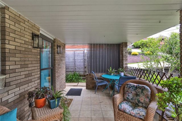 411 Maple St, West Mifflin, PA 15122
