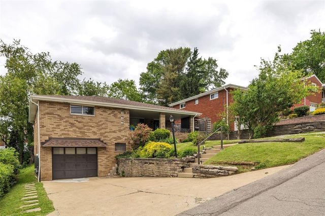 411 Maple St, West Mifflin, PA 15122