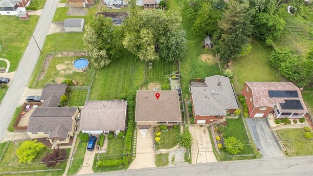 411 Maple St, West Mifflin, PA 15122