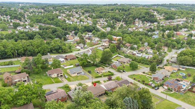 411 Maple St, West Mifflin, PA 15122