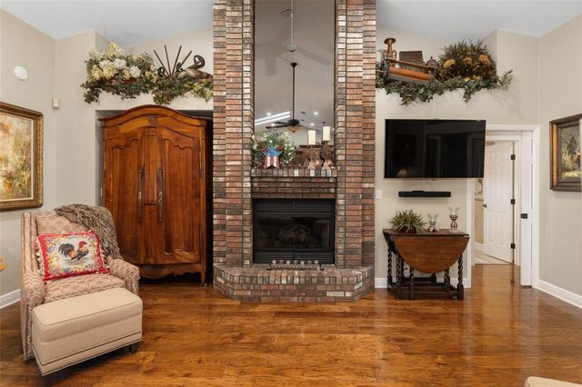 2512 NW 58TH BOULEVARD, Gainesville, FL 32606