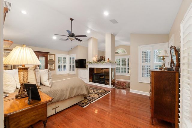 2512 NW 58TH BOULEVARD, Gainesville, FL 32606