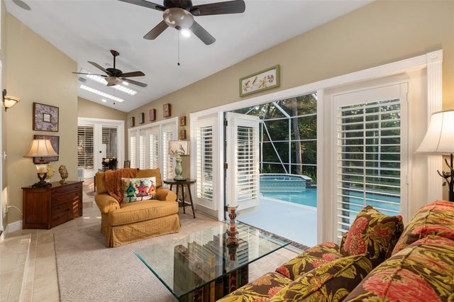 2512 NW 58TH BOULEVARD, Gainesville, FL 32606
