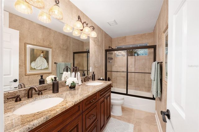 2512 NW 58TH BOULEVARD, Gainesville, FL 32606