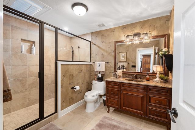 2512 NW 58TH BOULEVARD, Gainesville, FL 32606