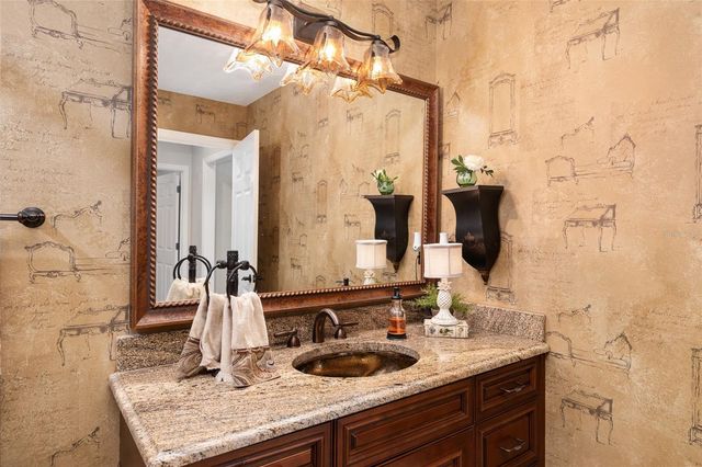 2512 NW 58TH BOULEVARD, Gainesville, FL 32606