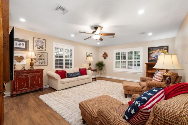 2512 NW 58TH BOULEVARD, Gainesville, FL 32606