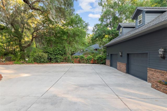 2512 NW 58TH BOULEVARD, Gainesville, FL 32606