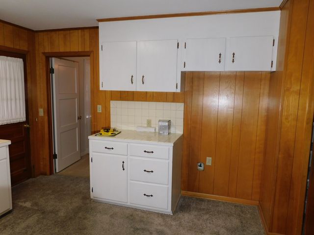 304 SE 8th Street, Springhill, LA 71075