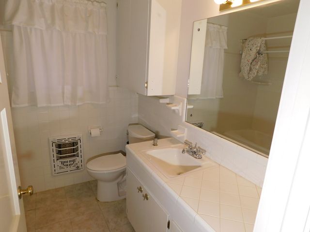 304 SE 8th Street, Springhill, LA 71075