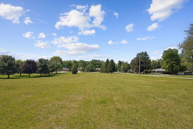 6000 Riverview Drive, Jackson, MI 49203