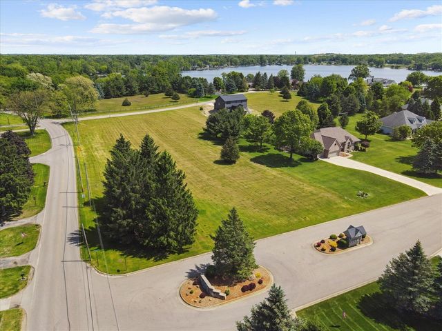 6000 Riverview Drive, Jackson, MI 49203