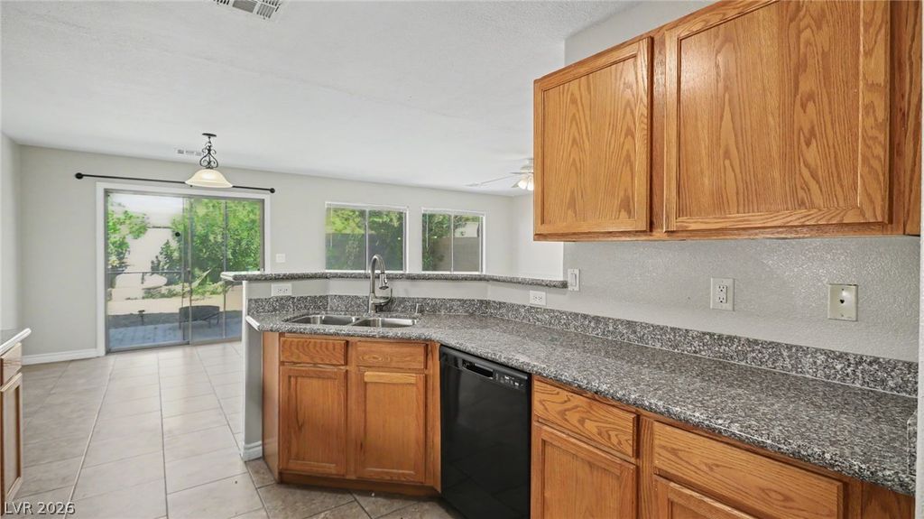 Image 11 of property listing at 4788 Pagosa Springs Drive, Las Vegas, NV 89139
