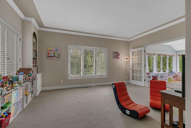 2237 Chelmsford Lane, Saint Cloud, MN 56301