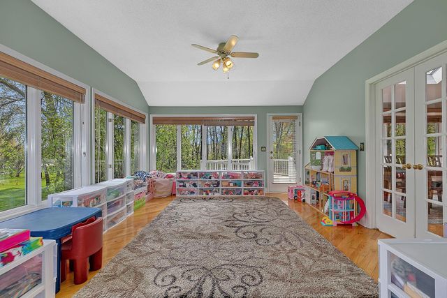 2237 Chelmsford Lane, Saint Cloud, MN 56301