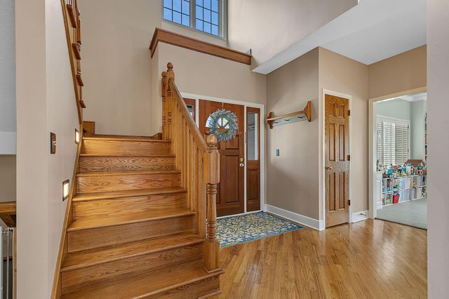 2237 Chelmsford Lane, Saint Cloud, MN 56301