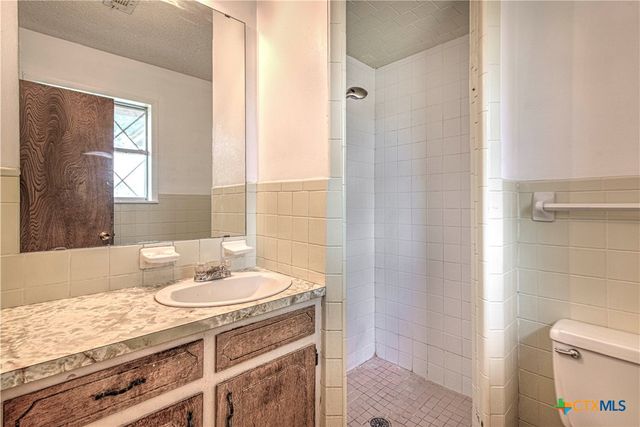 3006 Van Pelt Avenue, Temple, TX 76501