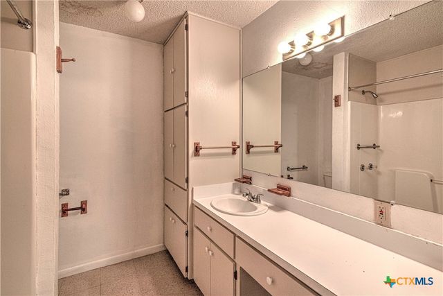 3006 Van Pelt Avenue, Temple, TX 76501