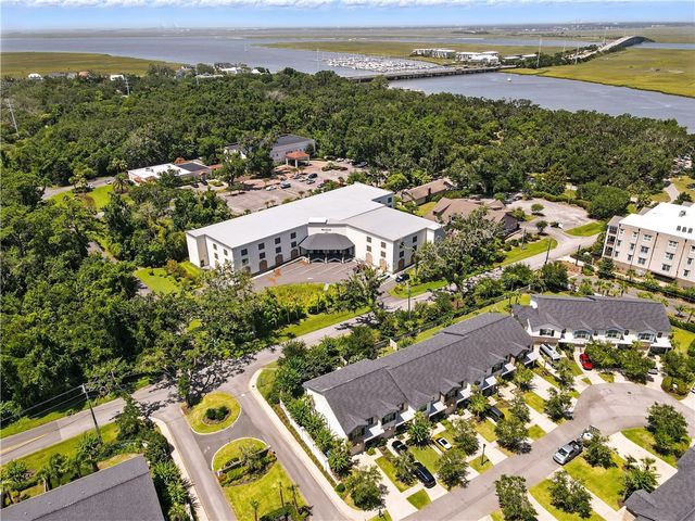 1907 Mariners Circle, St Simons Island, GA 31522