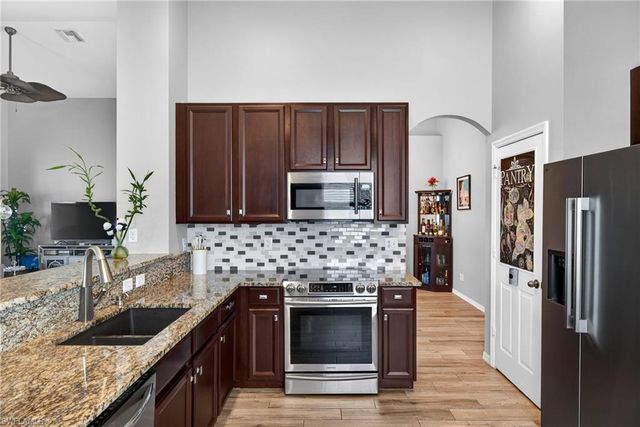 3409 Dandolo CIR, Cape Coral, FL 33909