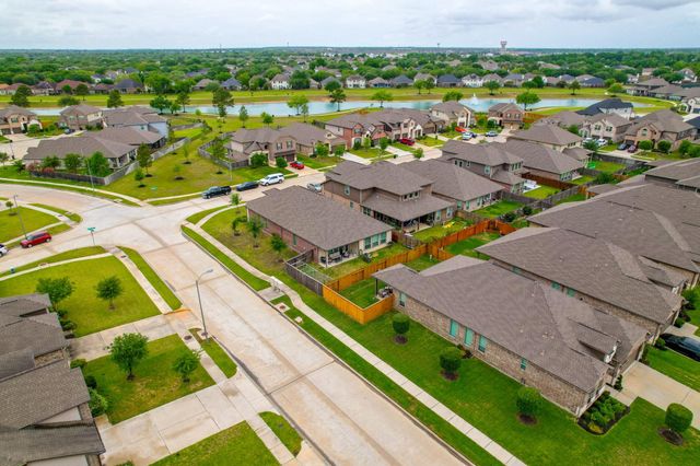 18327 Shallow Hill Court, Houston, TX 77084