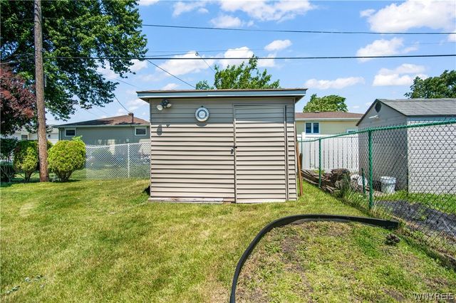 284 Enez Drive, Cheektowaga, NY 14043