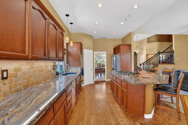 6504 Swallowsview Ct, Rocklin, CA 95677