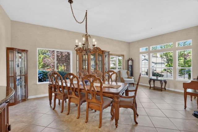 6504 Swallowsview Ct, Rocklin, CA 95677