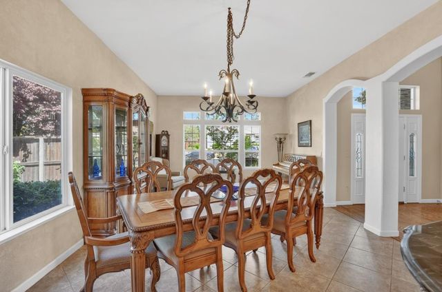 6504 Swallowsview Ct, Rocklin, CA 95677