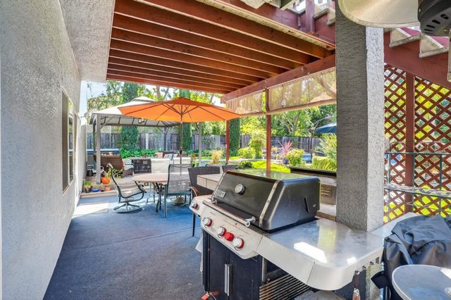 6504 Swallowsview Ct, Rocklin, CA 95677