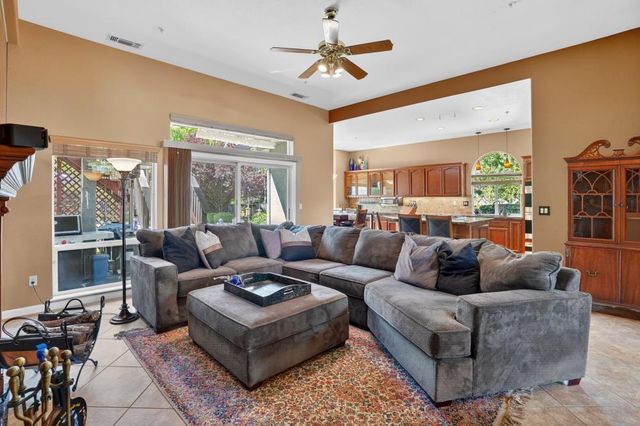 6504 Swallowsview Ct, Rocklin, CA 95677