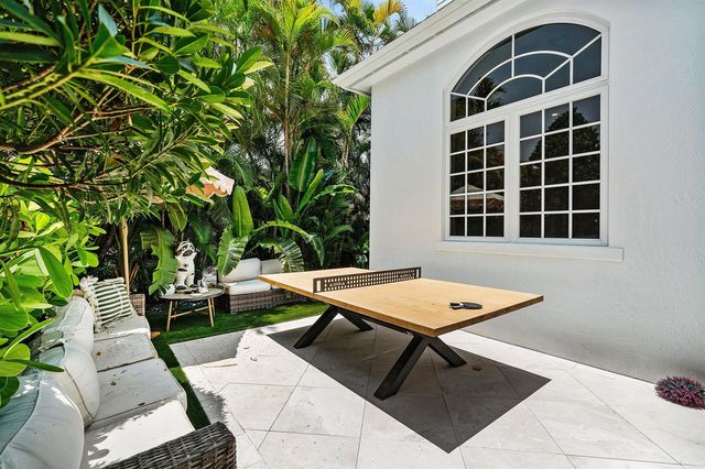 477 NE Spanish Court A, Boca Raton, FL 33432