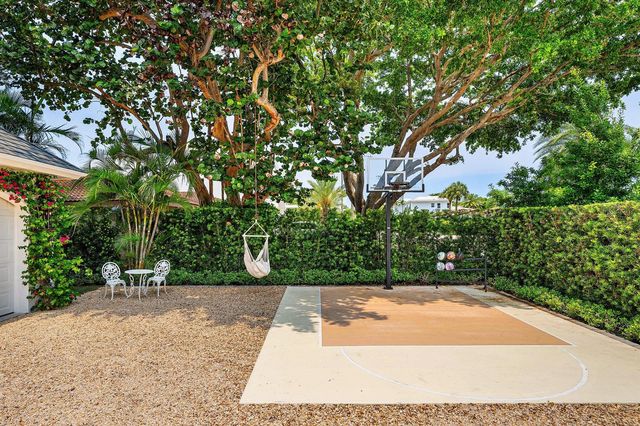 477 NE Spanish Court A, Boca Raton, FL 33432