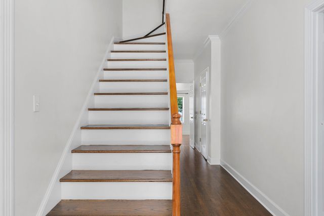 1003 E Brow Road, Lookout Mountain, TN 37350