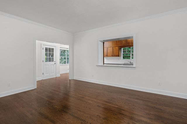 1003 E Brow Road, Lookout Mountain, TN 37350
